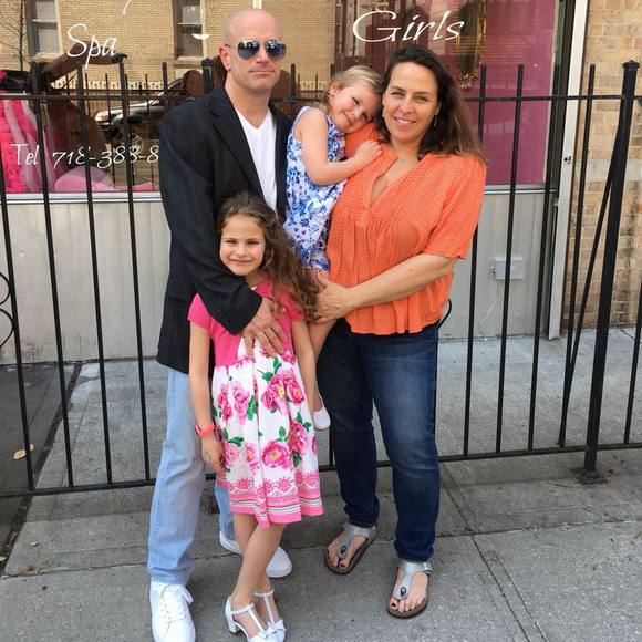 Meet your Posher, Jamie - Picture 1 of 1